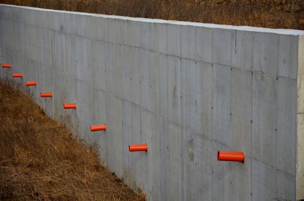 Concrete Wall Installation in Redmond