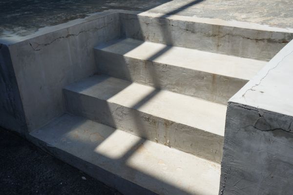 Cement Steps Replacement in Redmond