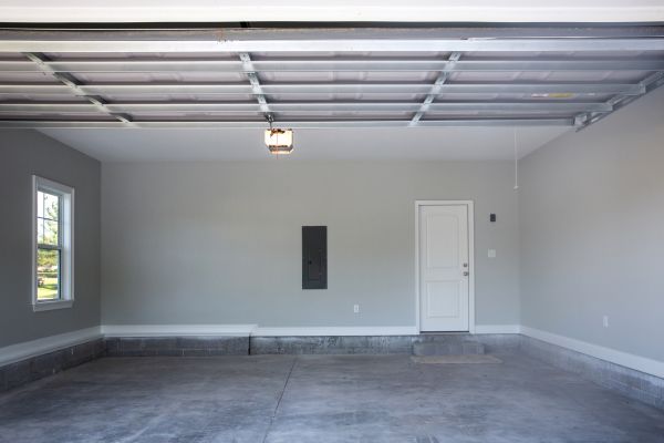 Garage Floor Pouring in Redmond