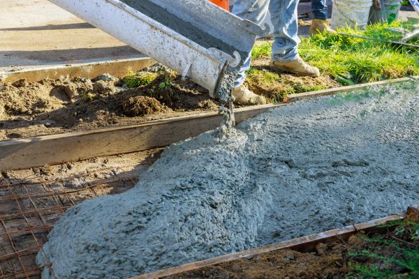 Pathway Pouring in Redmond
