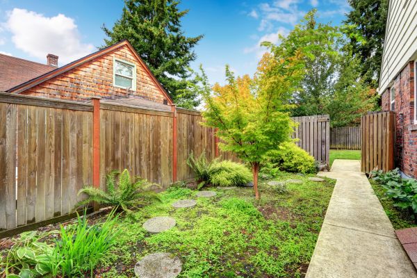 Backyard Walkway Construction in Redmond